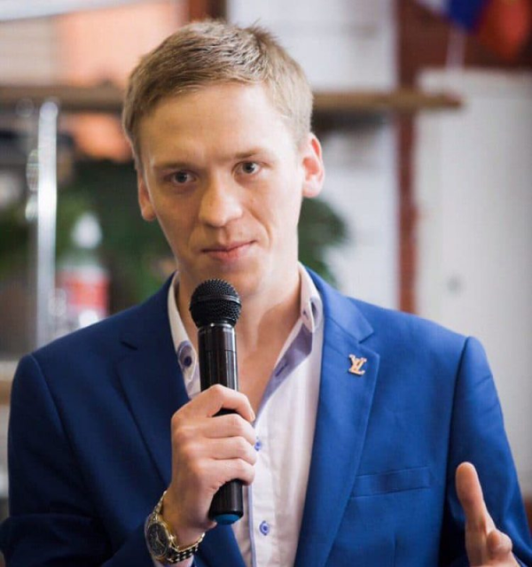 Дзмітрый Юр'евіч Папоў